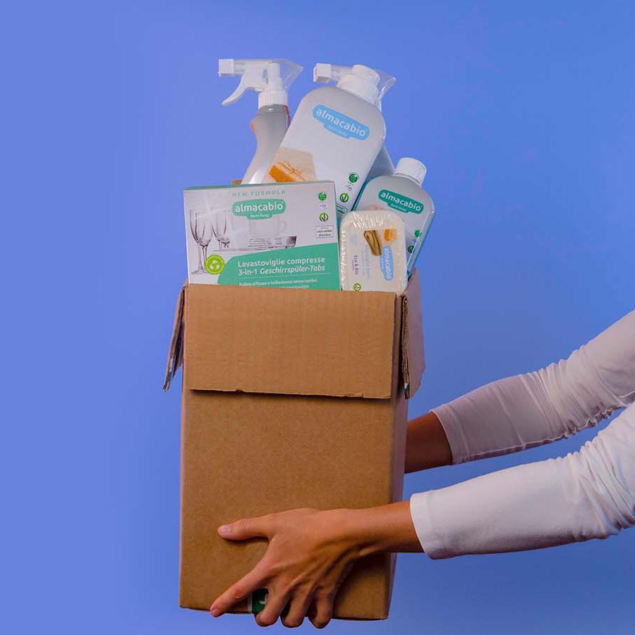 Kit Detergenti e Cosmetici