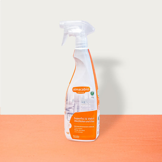 Superfici e Vetri spray - 750 ml